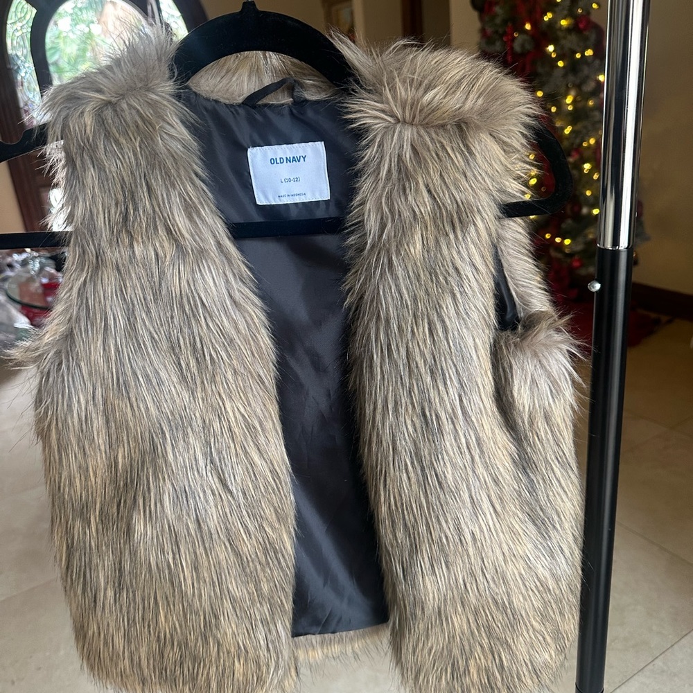Adorable Furry vest